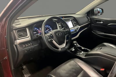 2014 TOYOTA HIGHLANDER