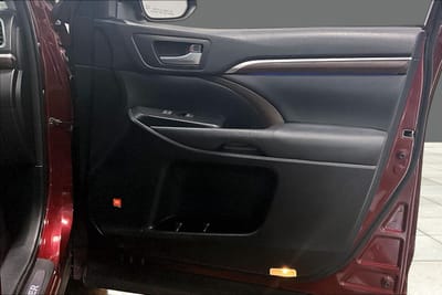 2014 TOYOTA HIGHLANDER