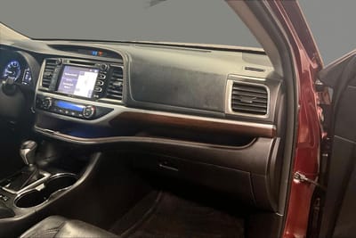 2014 TOYOTA HIGHLANDER