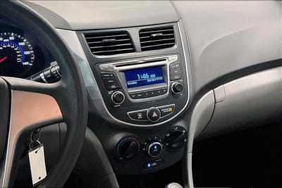 2016 HYUNDAI ACCENT