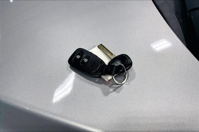 2016 HYUNDAI ACCENT