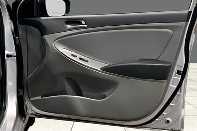 2016 HYUNDAI ACCENT
